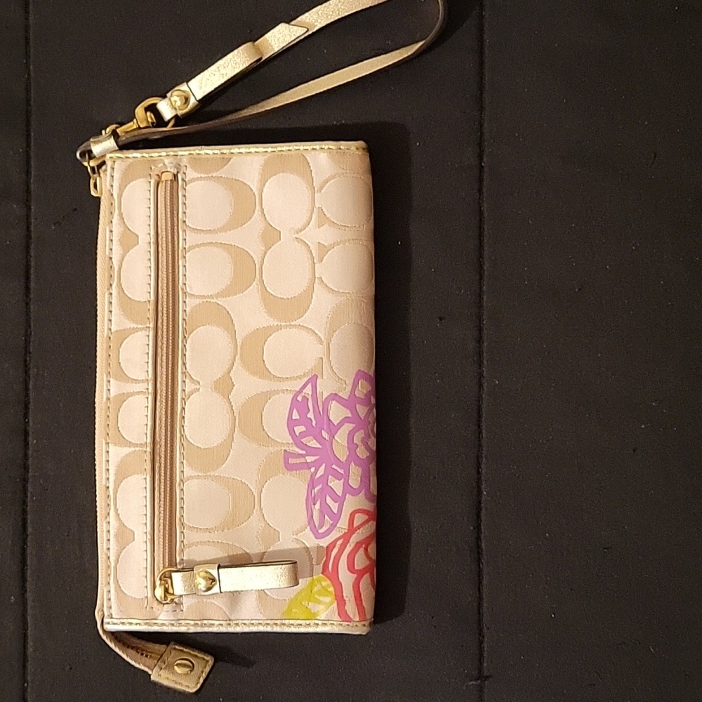 Coach Cream Wristlet with Multicolor Floral Design - Picture 2 of 14